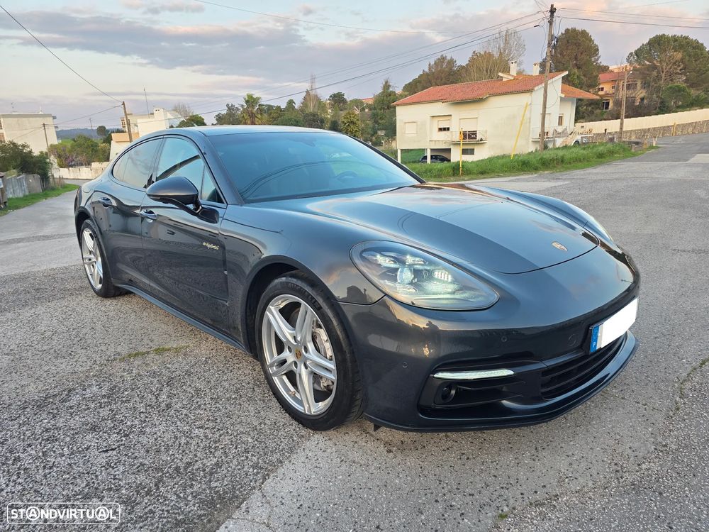 Porsche Panamera 4 E-Hybrid Executive - 8
