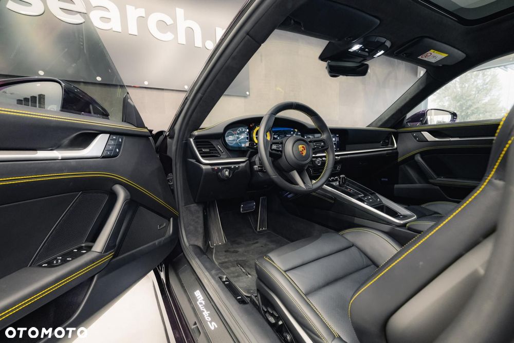 Porsche 911 Turbo S - 10