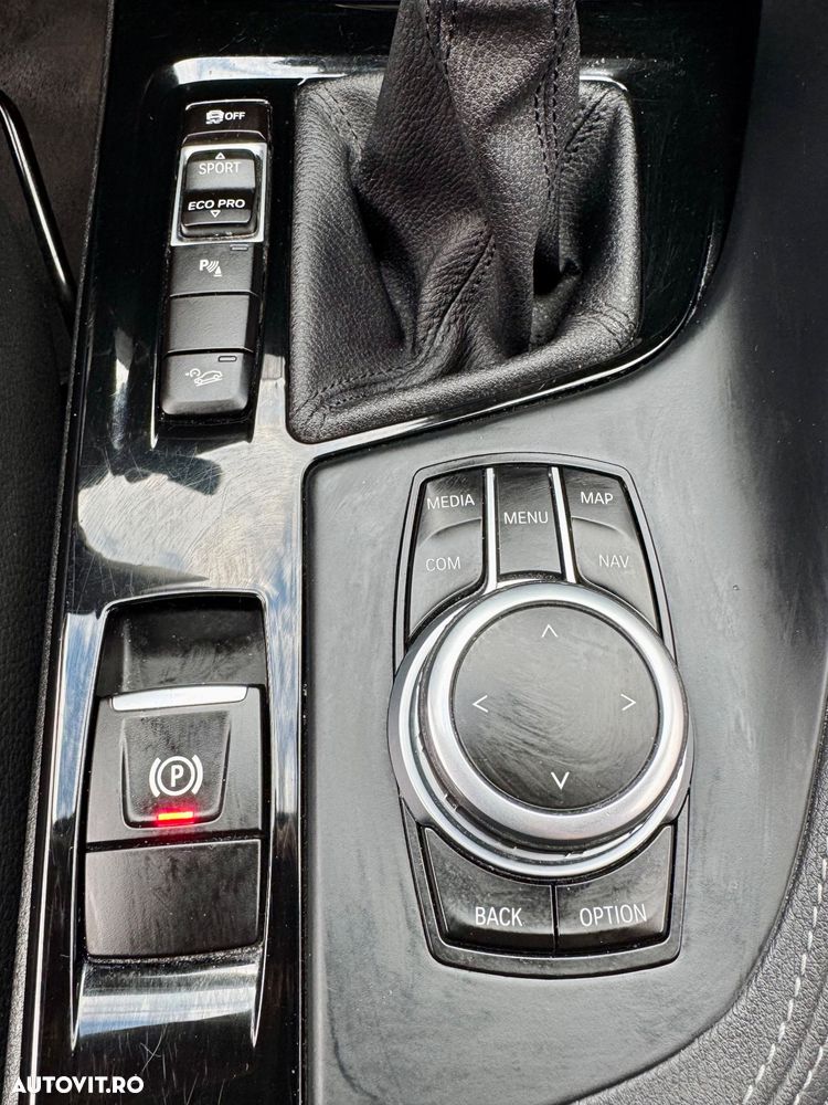 BMW X1 xDrive18d xLine - 31
