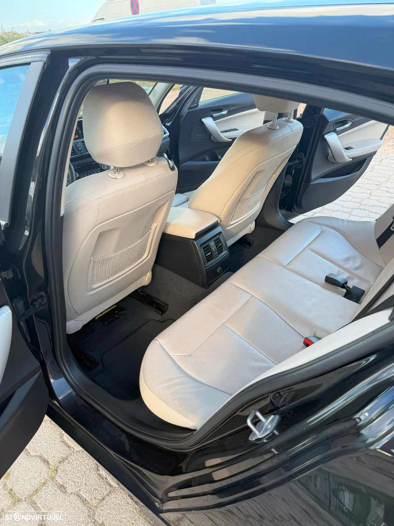 BMW 116 d Advantage Auto - 14