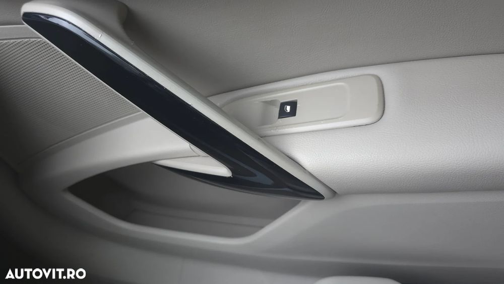 Peugeot 508 Hybrid 2.0 HDI 163cp + 37cp electric Allure - 10