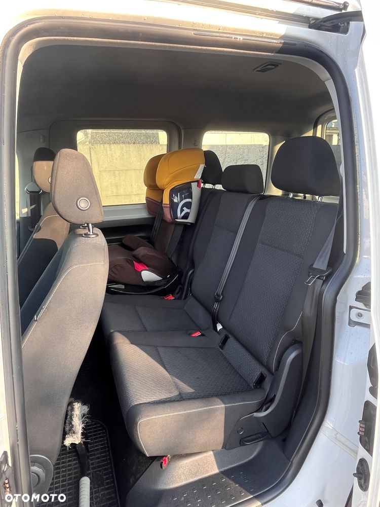 Volkswagen Caddy Highline 4Motion - 13