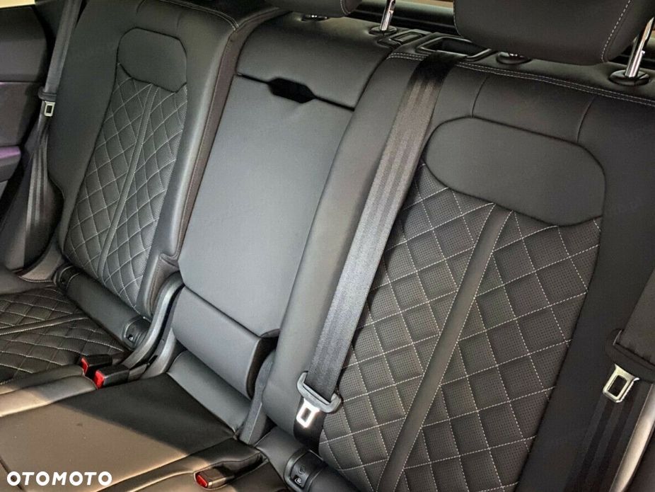 Audi Q7 TDI mHEV 210 kW Quattro S Line Tiptr - 12