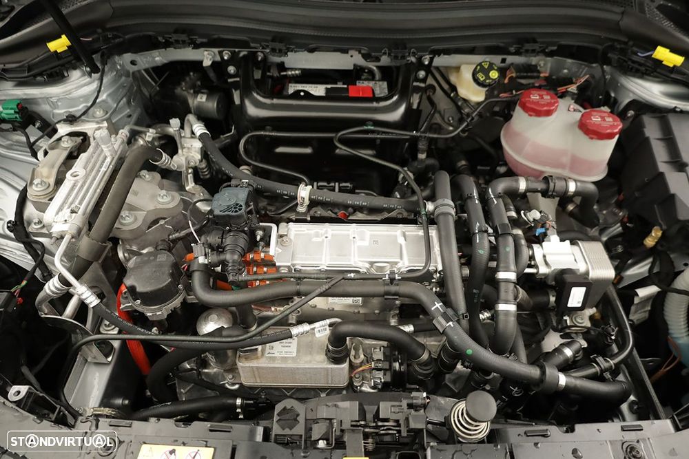 Mercedes-Benz EQA 250+ AMG Line - 24