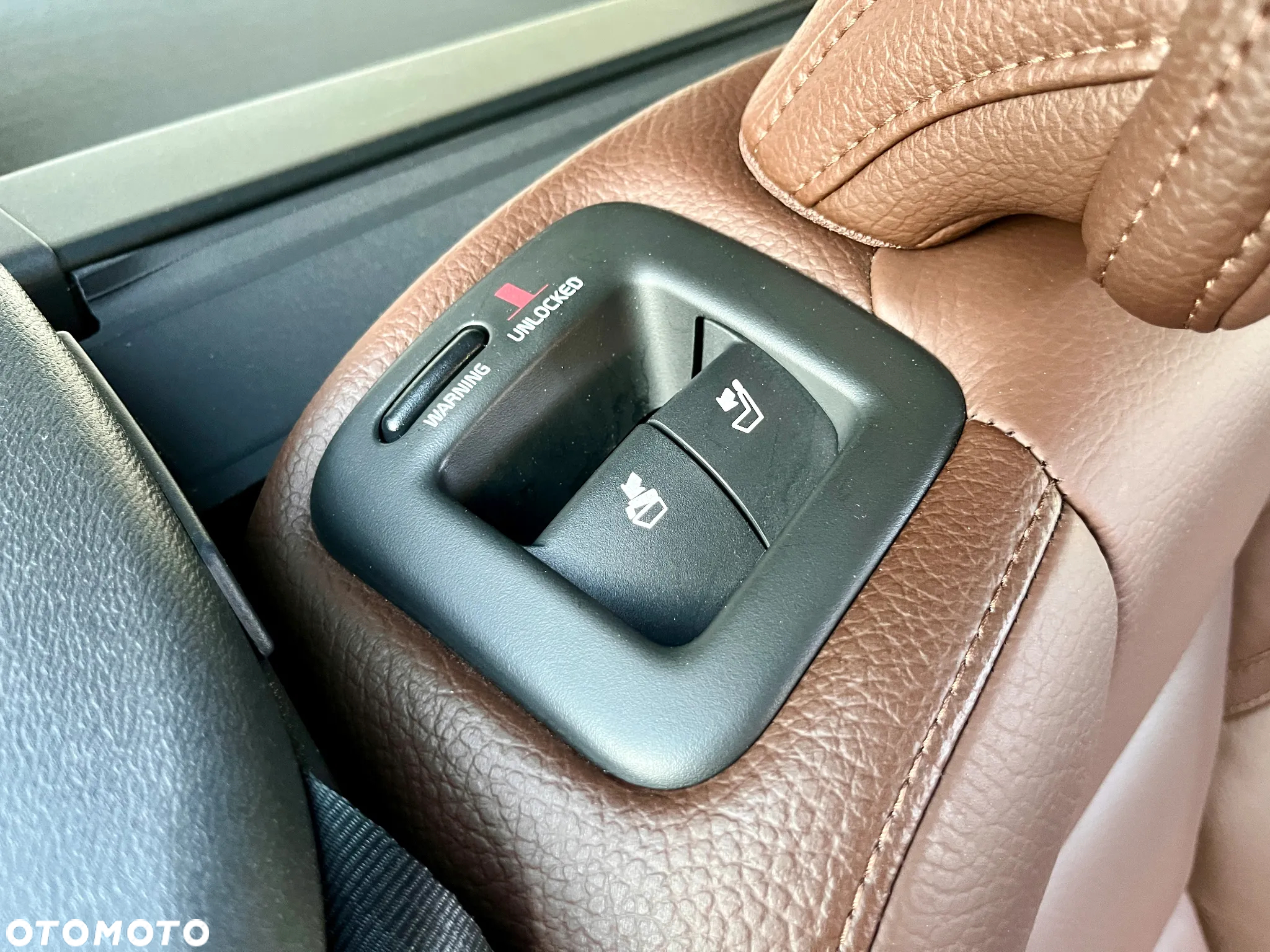 Volvo XC 60 T8 AWD Plug-In Hybrid Momentum - 17