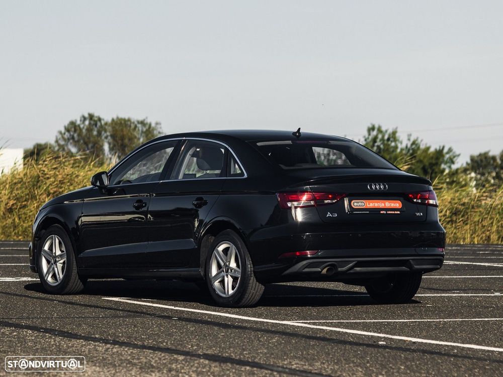 Audi A3 Limousine 1.6 TDI - 13
