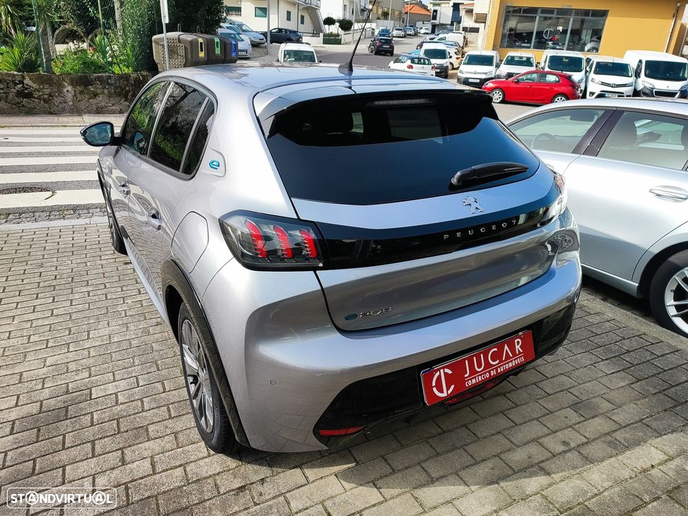 Peugeot e-208 50 kWh Allure - 7