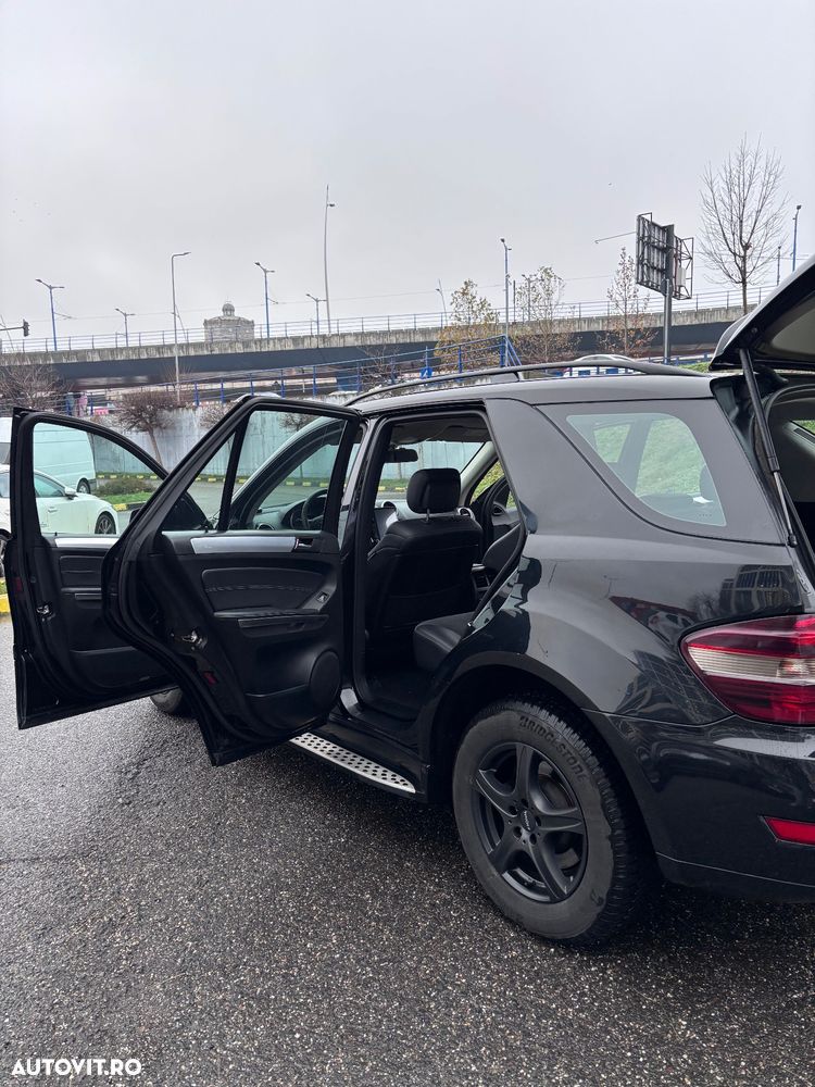 Mercedes-Benz ML 300 CDI BlueEfficiency Aut - 2