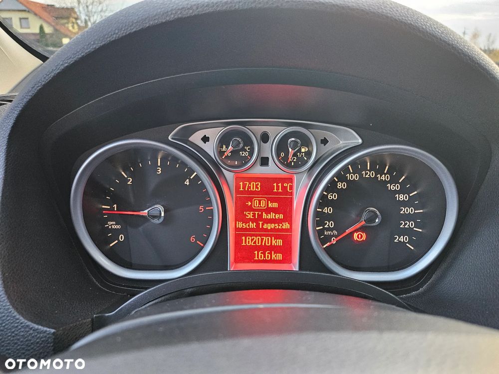 Ford Kuga 2.0 TDCi 4WD Titanium - 26