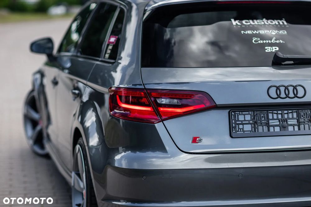 Audi A3 Sportback 2.0 TDI (clean diesel) quattro S tronic S line Sportpaket - 12