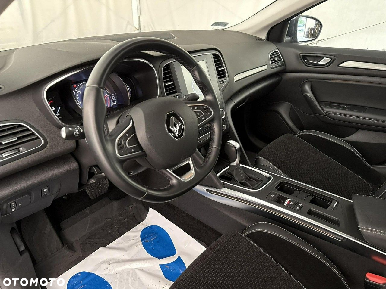 Renault Megane 1.5 Blue dCi Intens EDC - 13