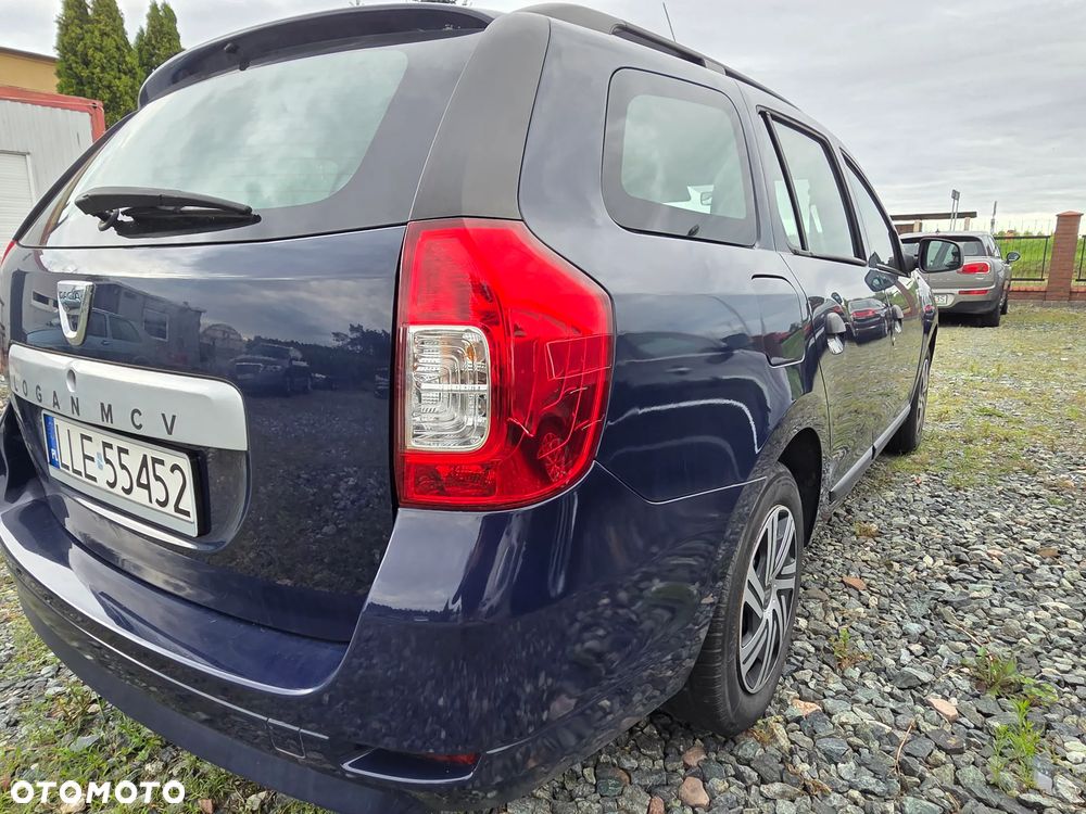 Dacia Logan 1.2 16V 75 Laureate - 9