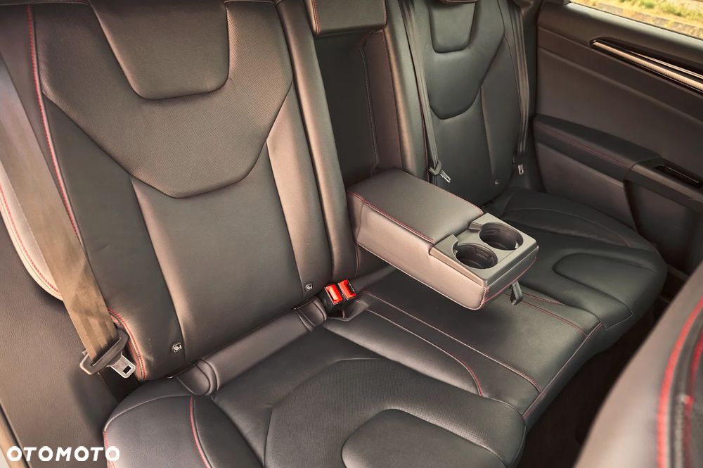 Ford Mondeo 2.0 EcoBlue ST-Line - 25