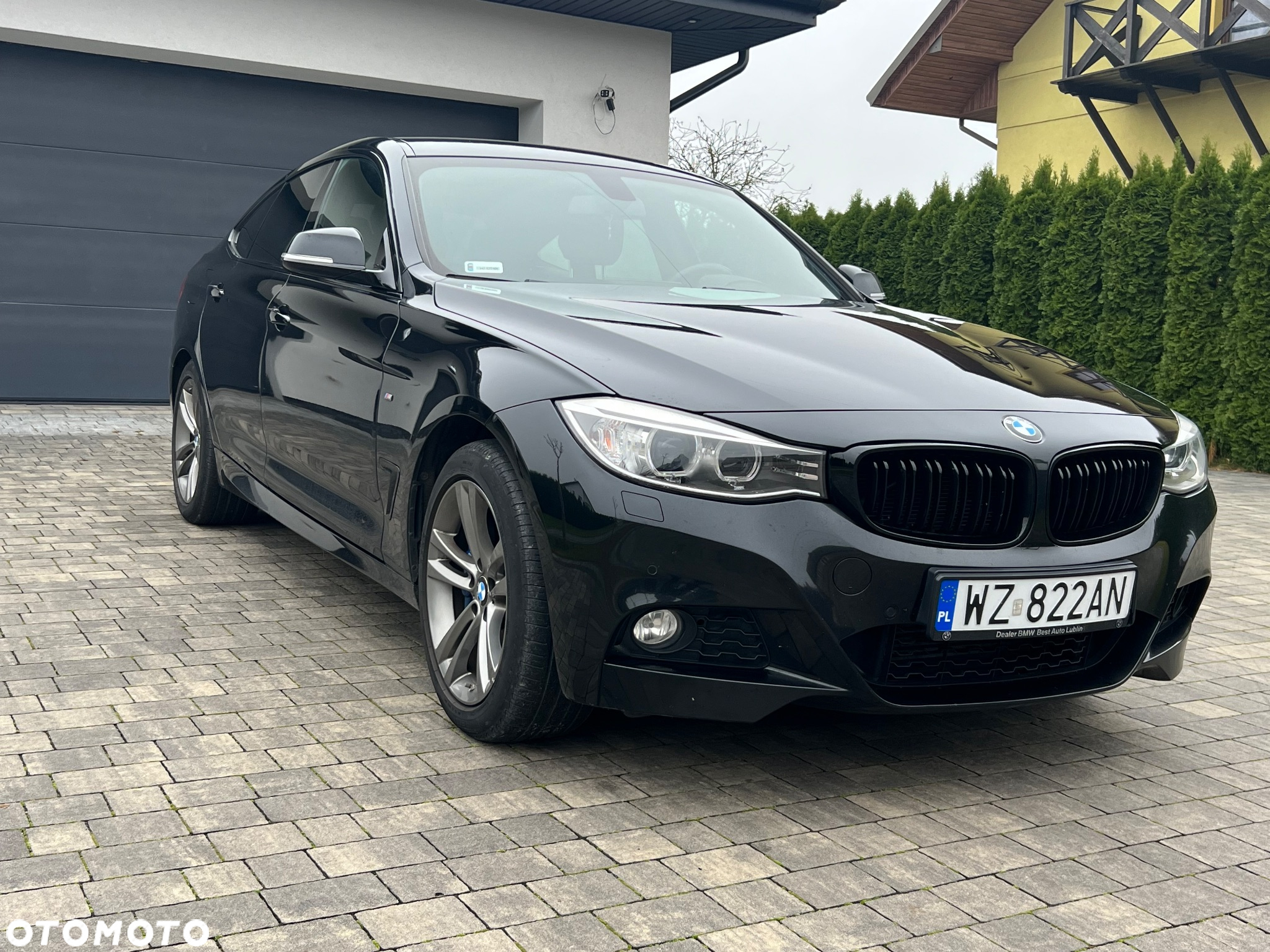 BMW 3GT 328i xDrive M Sport - 3