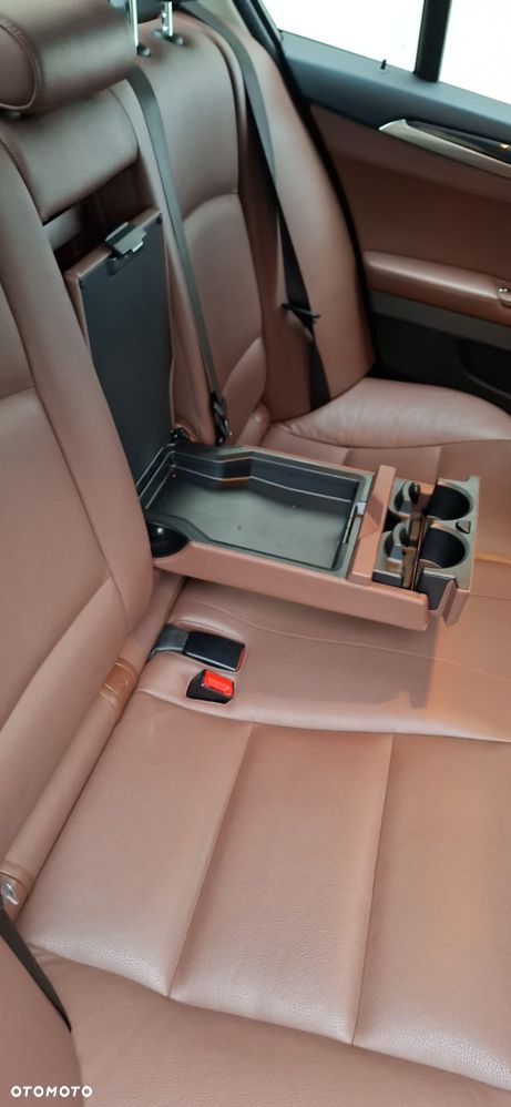 BMW Seria 5 - 23