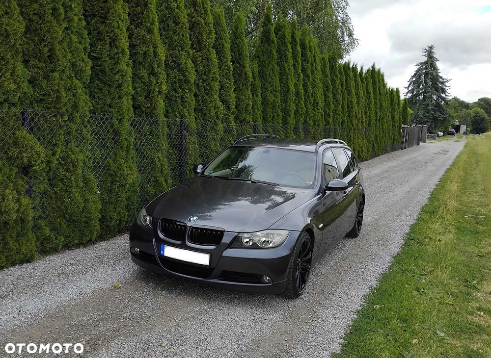BMW Seria 3 - 1