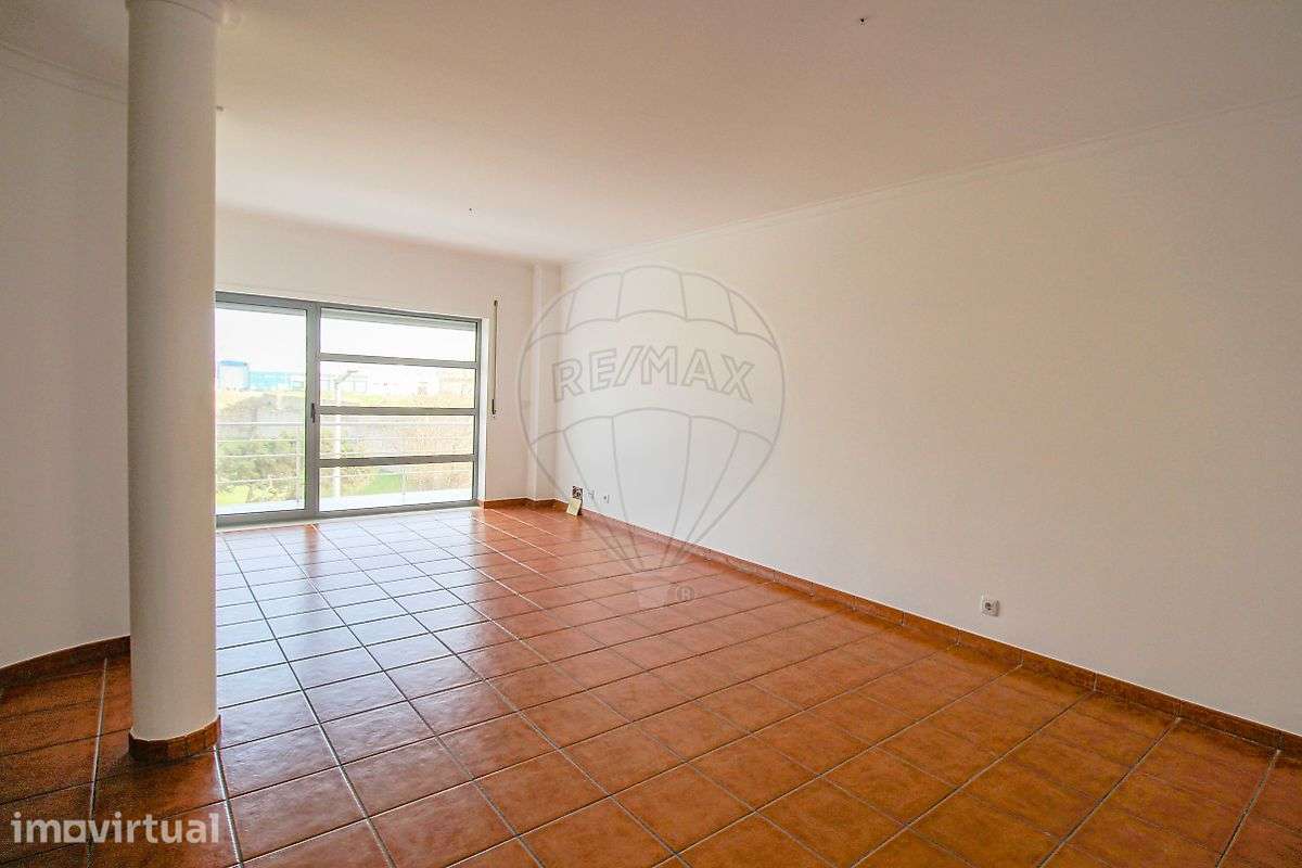Apartamento T2 para arrendamento - Grande imagem: 3/17