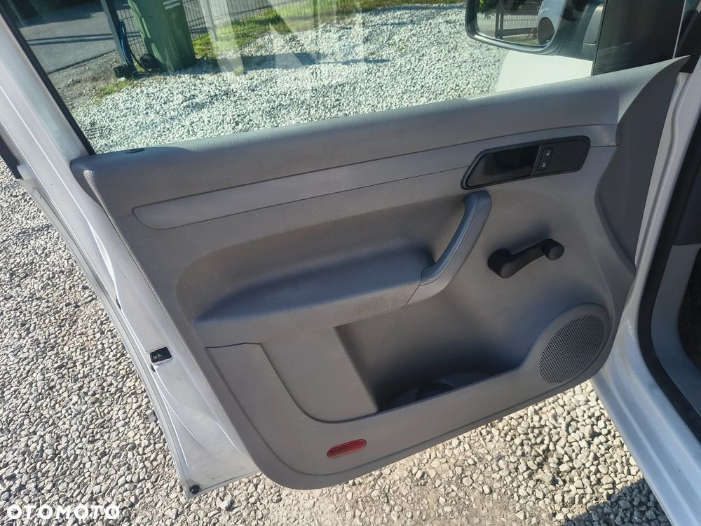 Volkswagen Caddy - 16