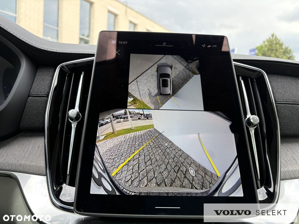 Volvo XC 90 - 16