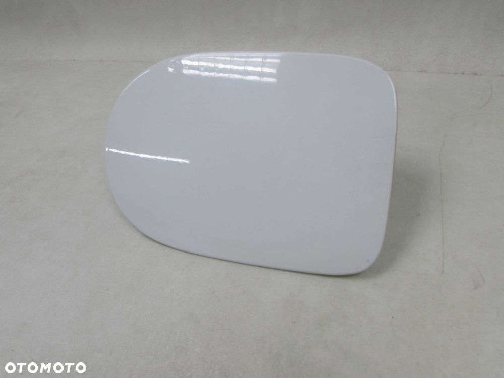 VOLVO C30 06-13 KLAPKA KOREK WLEWU PALIWA 31217785 614-46 - 3