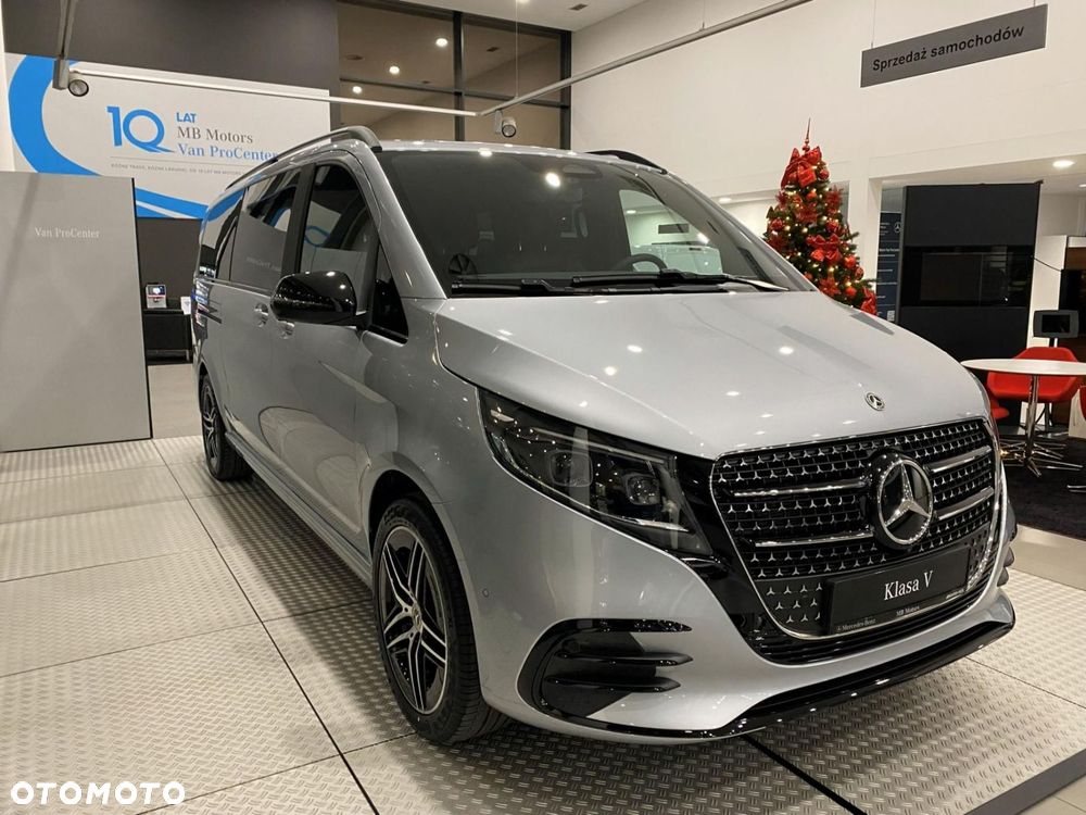 Mercedes-Benz Klasa V - 3