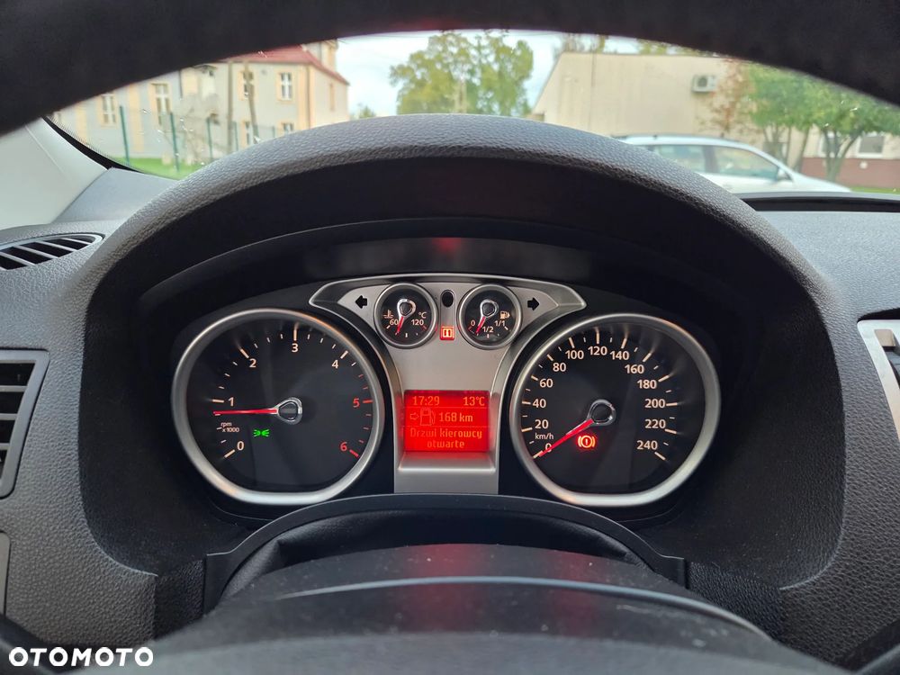 Ford Kuga 2.0 TDCi 4x4 Trend - 12