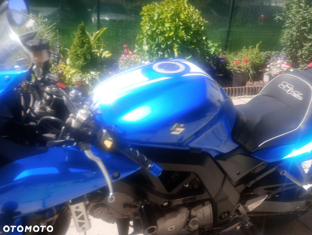 Suzuki SV - 12