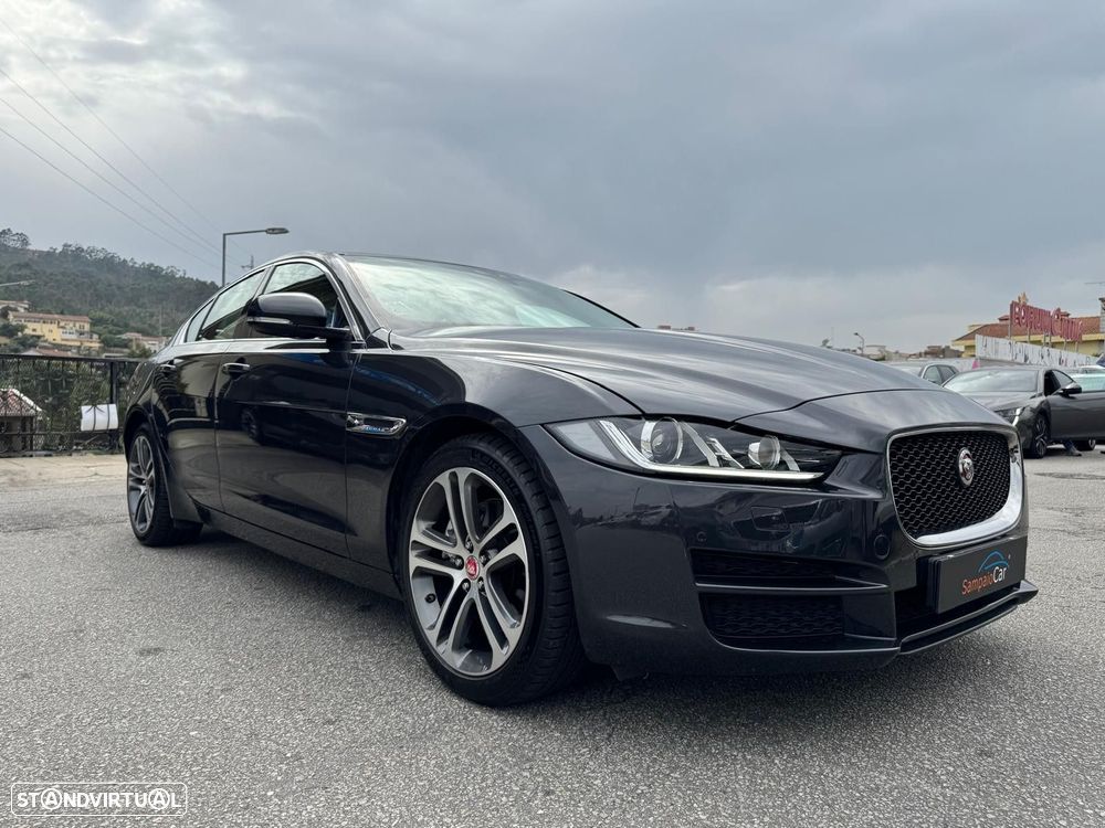 Jaguar XE 2.0 D R-Sport Aut. - 6