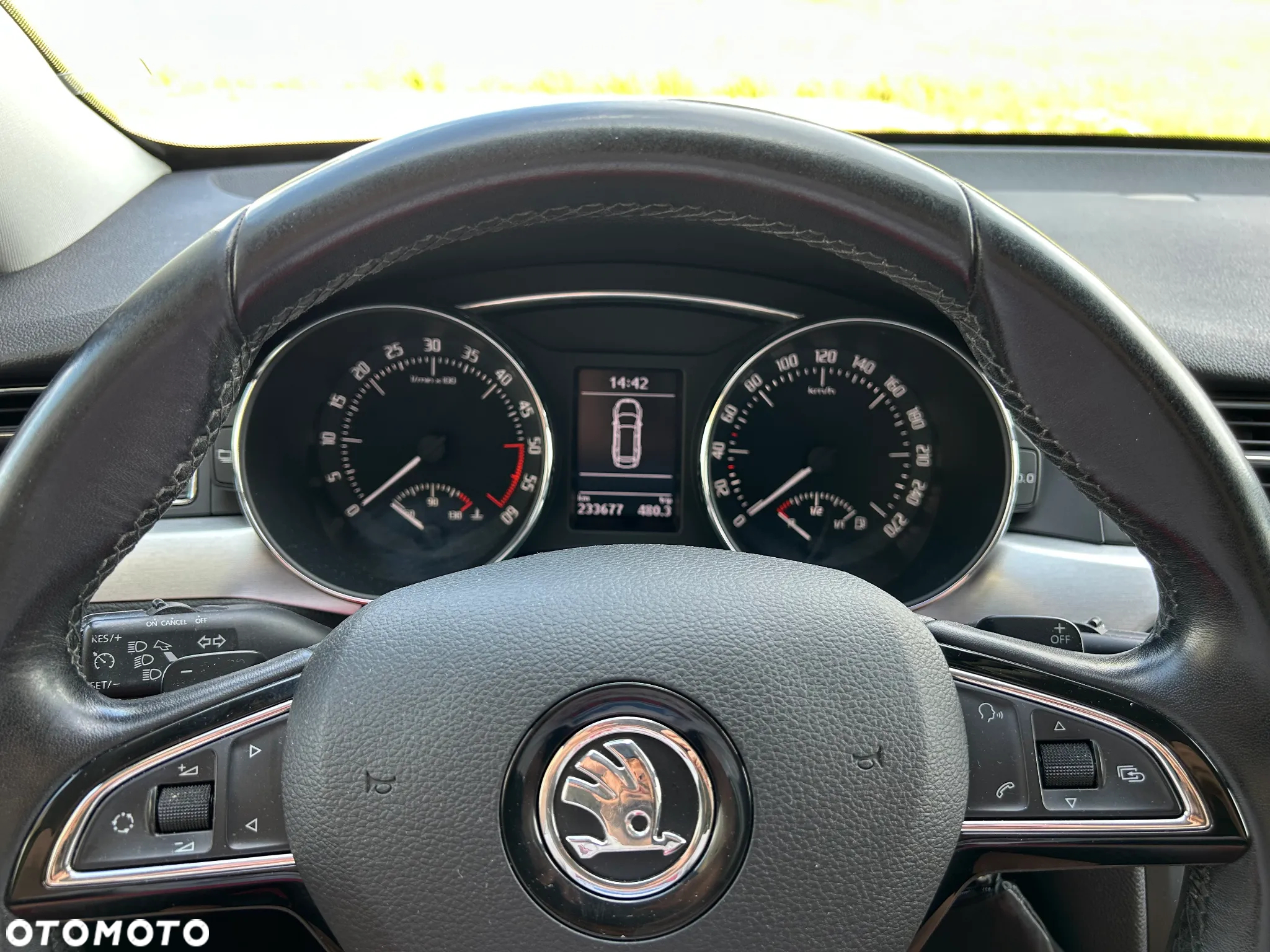 Skoda Superb 2.0 TDI DSG Ambition - 18