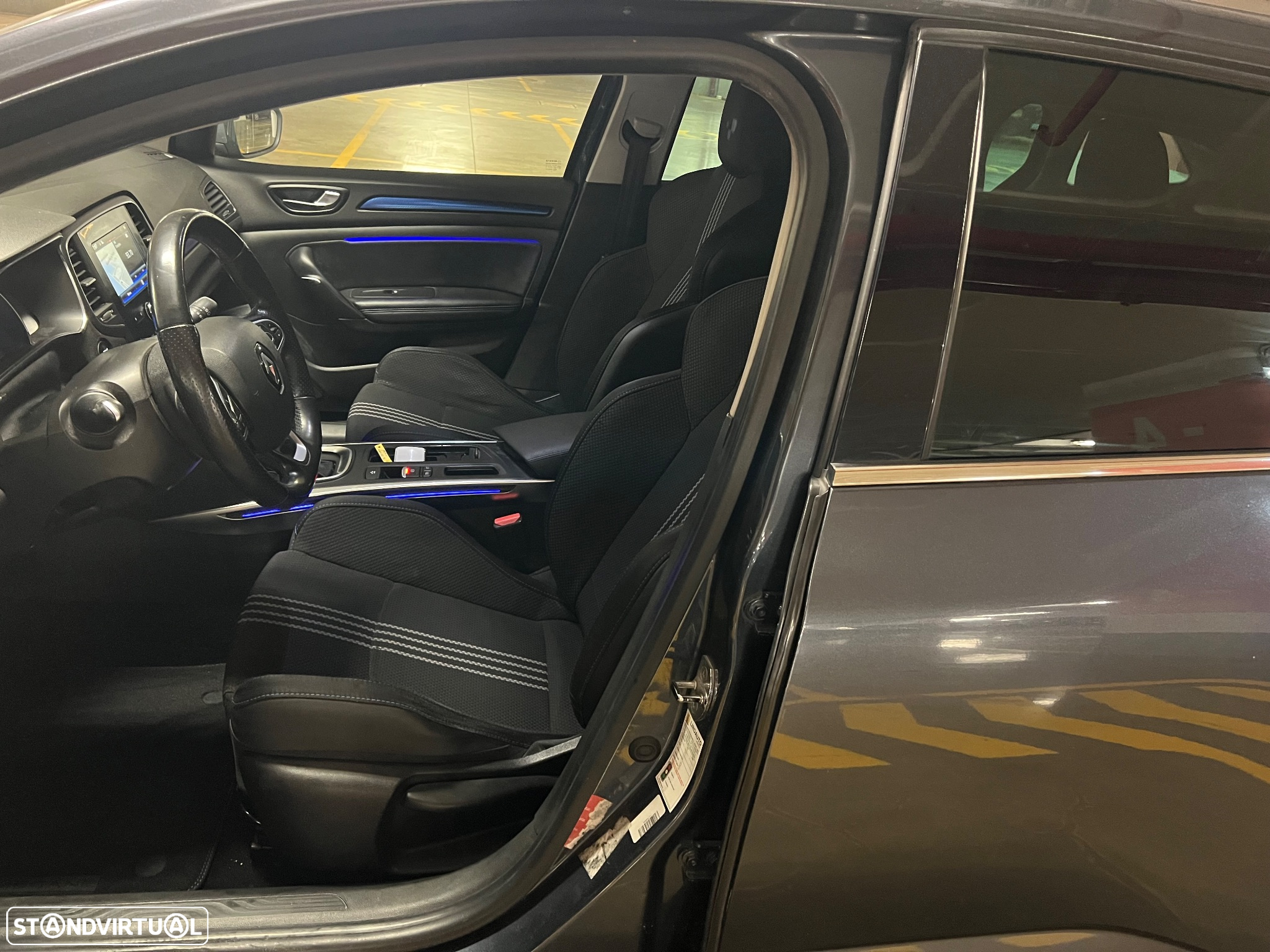 Renault Mégane Sport Tourer 1.5 dCi GT Line EDC J18 - 8