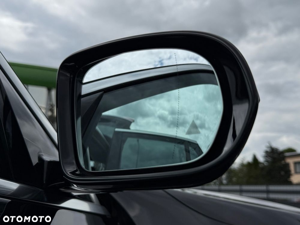 Mercedes-Benz Klasa E 300 de Business Edition - 16