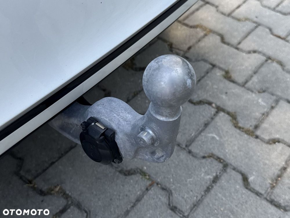 Volvo V90 - 32