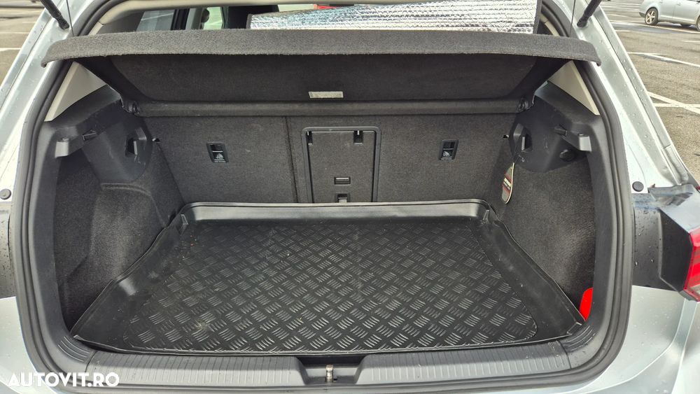 Volkswagen Golf 1.0 TSI Life - 15