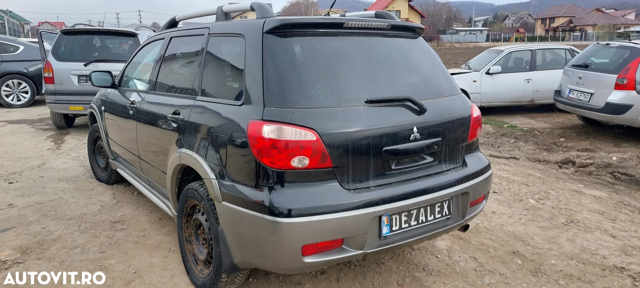 Dezmembrari Mitsubishi Outlander 2003 / 2.4 benzina 4x4 - 3