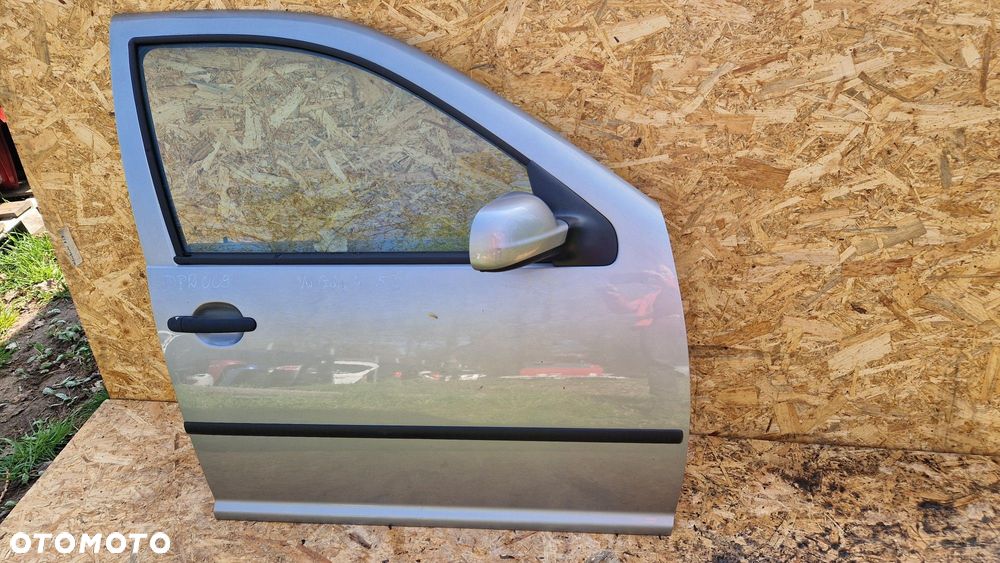 VW GOLF 4 IV 5D DRZWI PRZÓD PRAWY PRAWA KOD LAK. - 1