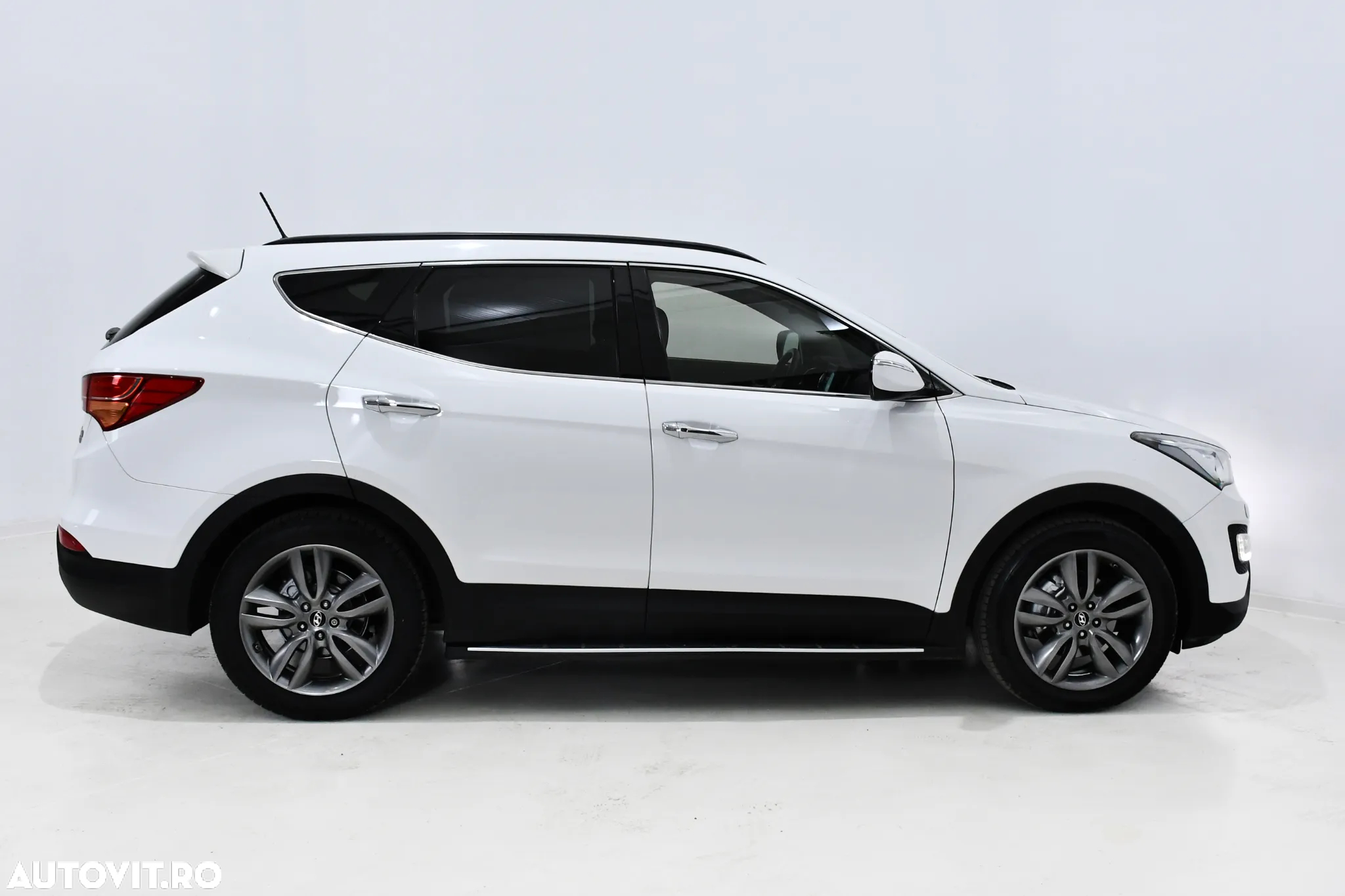 Hyundai Santa Fe 2.2 CRDi 4WD 7 seats Luxury+ - 4