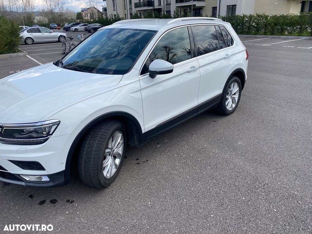 Volkswagen Tiguan - 10