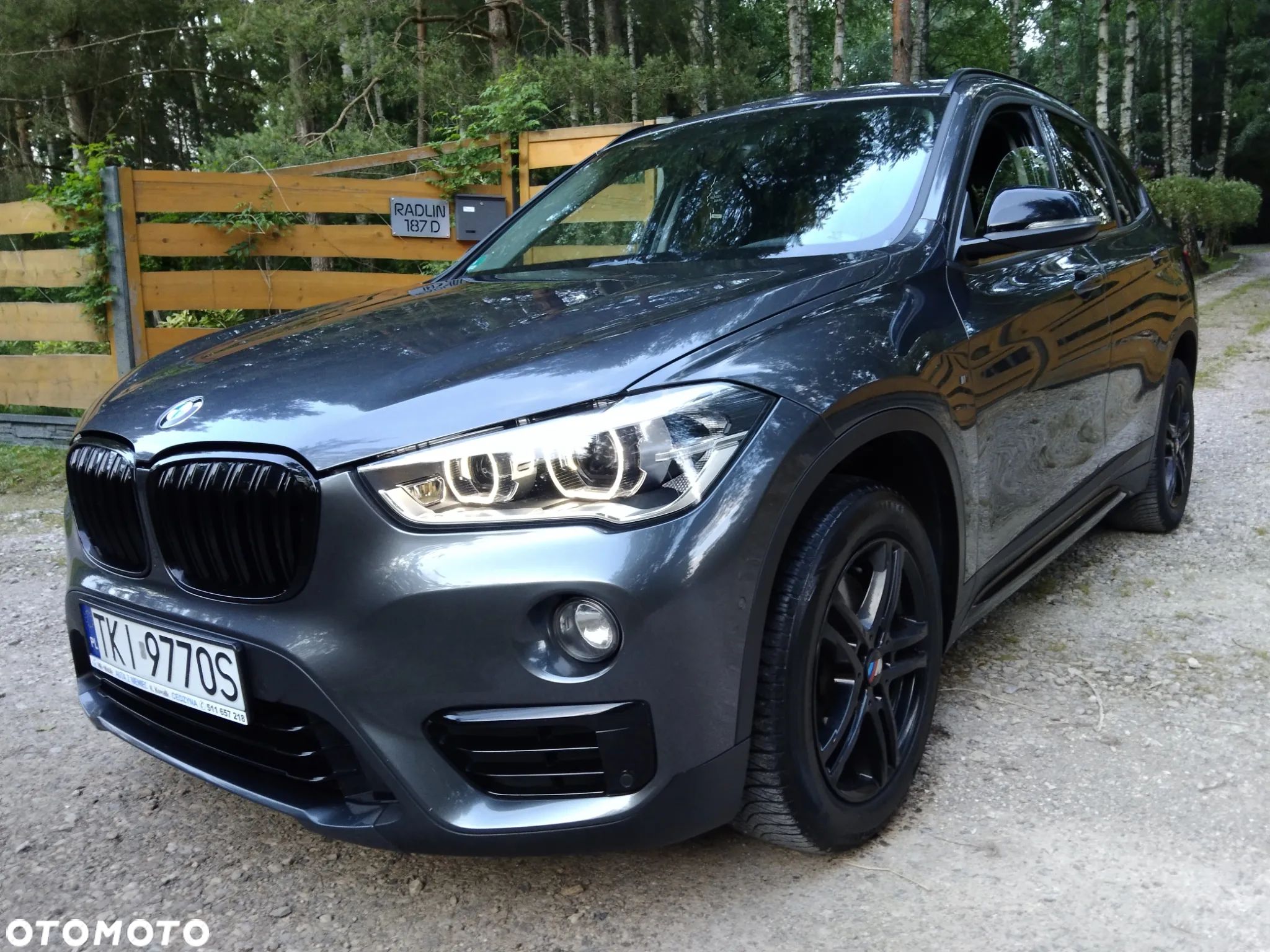 BMW X1 xDrive20d Sport Line - 1