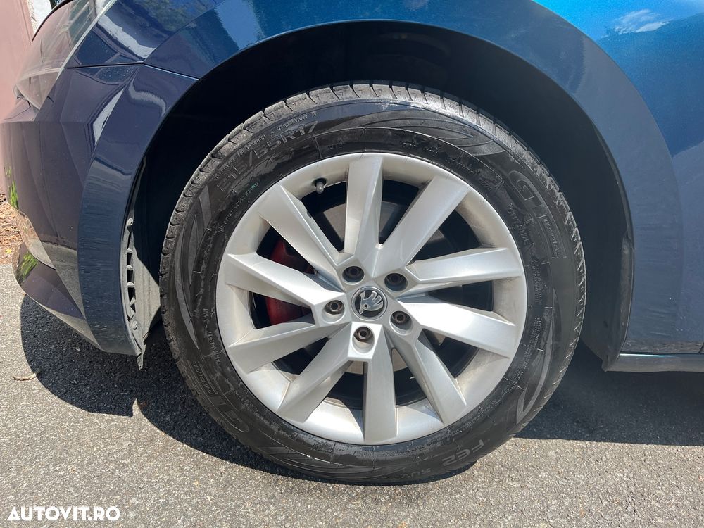 SKODA Superb 2019 — imagine 6