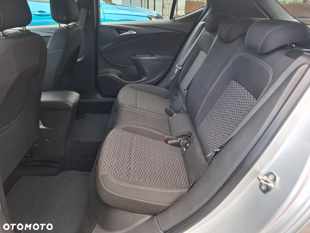 Opel Astra 1.4 Turbo Edition - 25