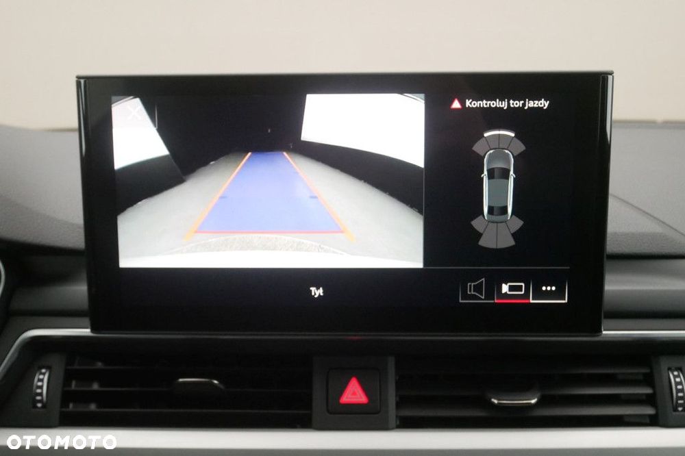 Audi A4 Limousine - 20