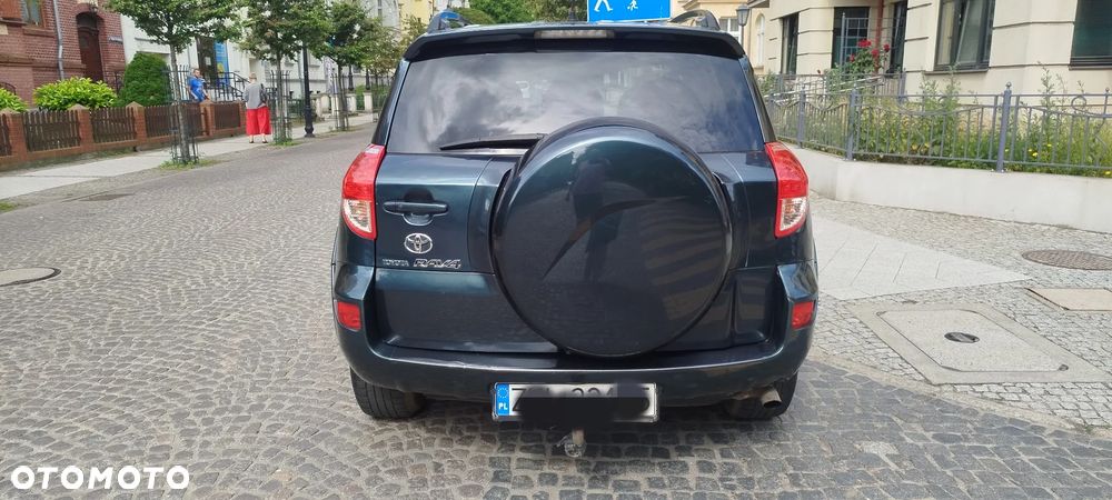 Toyota RAV4 - 14