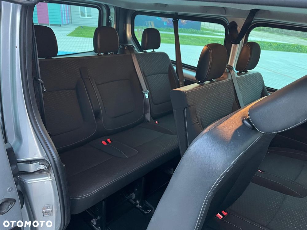 Opel Vivaro - 21