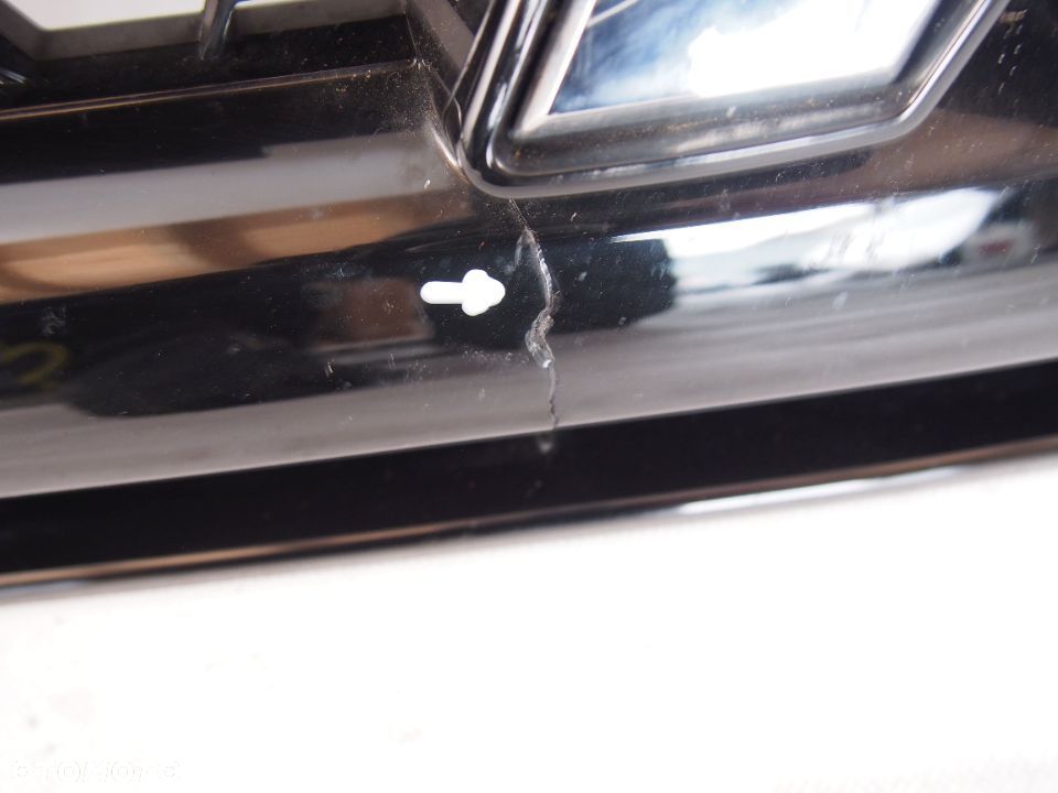 Mitsubishi Space Star 20r Atrapa grill 2020 - 2