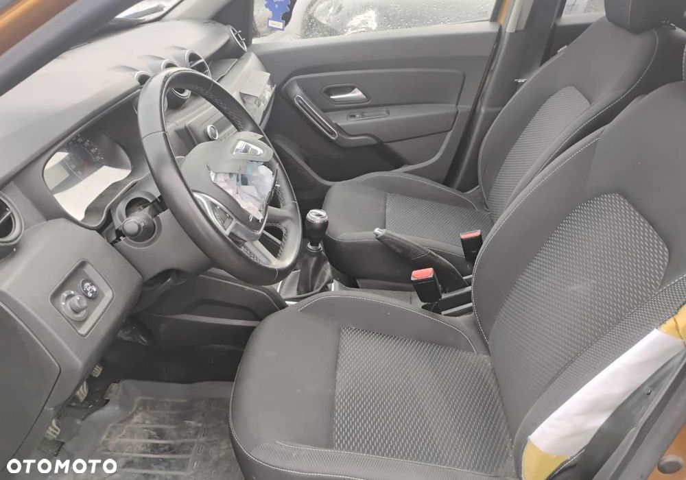 Dacia Duster - 8