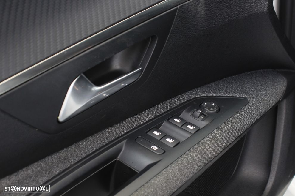 Peugeot 5008 1.2 PureTech Active Pack - 24