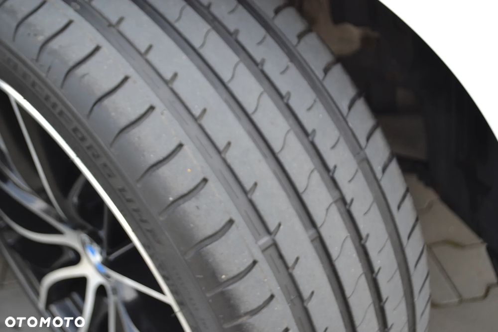 BMW Seria 5 - 12