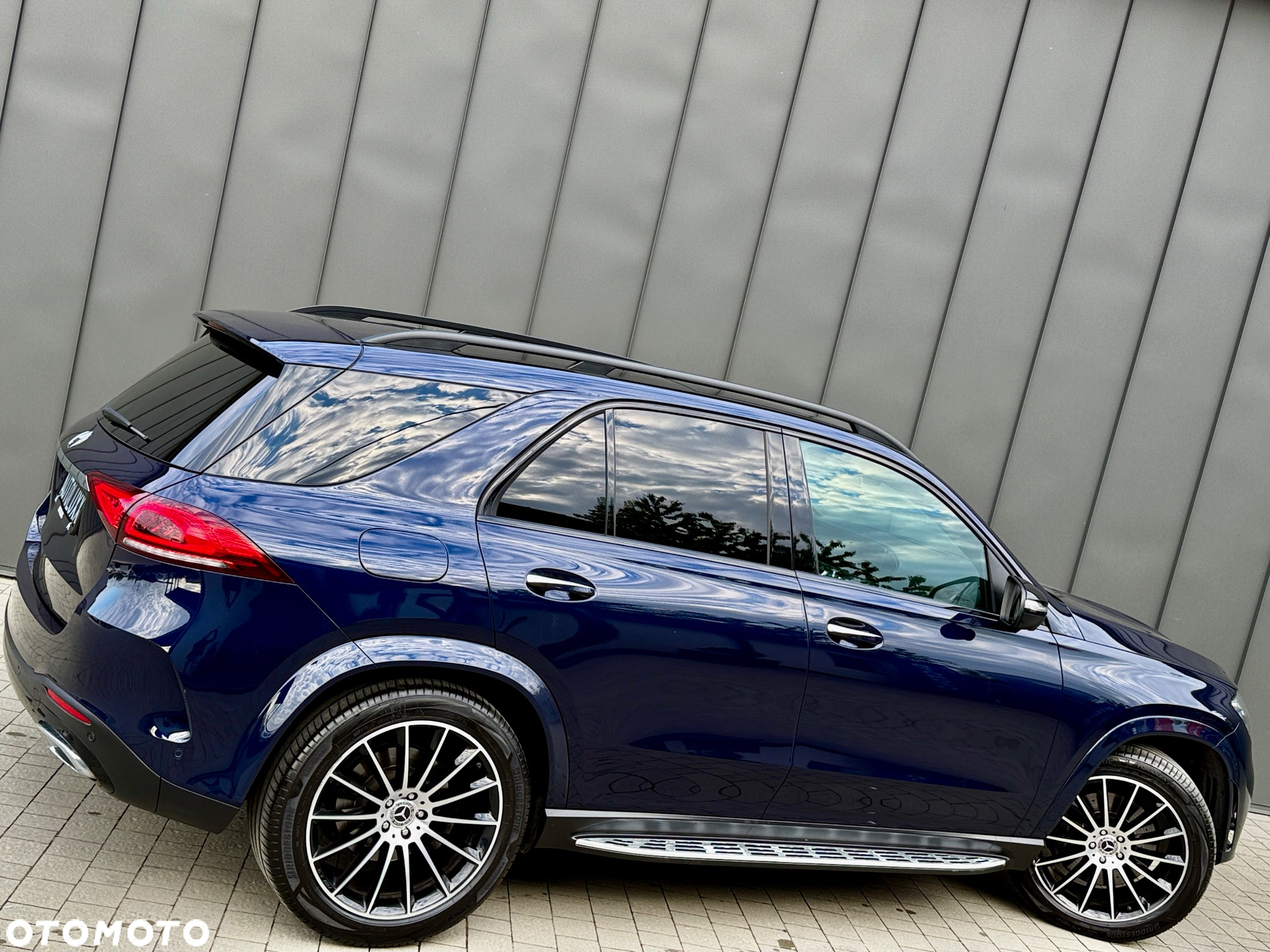 Mercedes-Benz GLE 300 d 4-Matic - 13