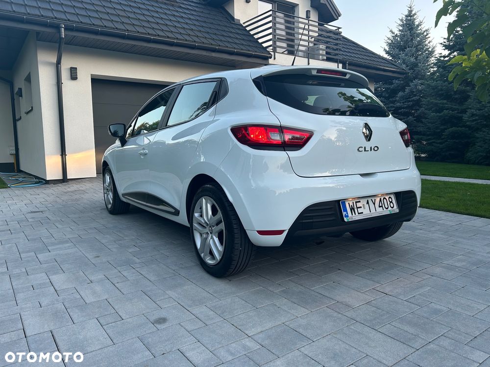 Renault Clio - 7