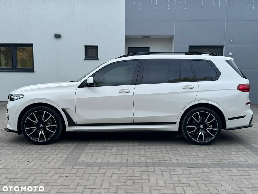 BMW X7 xDrive40i - 8